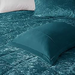 Intelligent Design Queen Comforter Set, Velvet