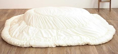 Amazon Co Jp 32色柄と豊富なサイズ 国産こたつ布団 カバーシリーズ オルード 厚掛けこたつヌード布団単品 無地 ワイド楕円 150 80 90cm楕円こたつ対応 ホーム キッチン