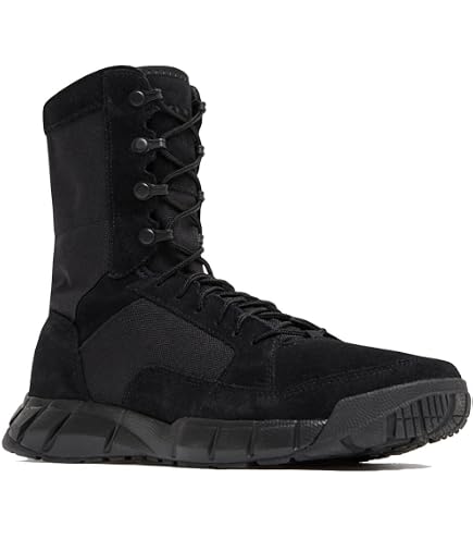 Amazon.com | Oakley Coyote Mid Zip Boot | Hiking Boots