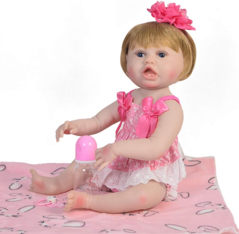 Prezzo JTYX DOLLS 23inch/57cm Rinato Bambola Realistico Silicone Pieno Simulazione Bambino Ragazza Carina Occhi Blu Capelli Gialli Regalo di Compleanno Giocattolo per Bambini Lavabile,Color1,57cm Offerte