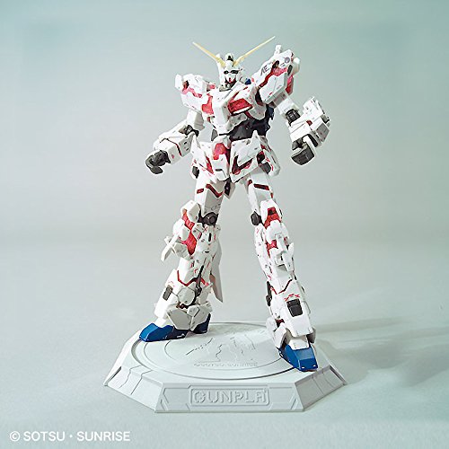 THE GUNDAM BASE Limited RG 1/144 RX-0 Unicorn Gundam ver.TWC model kit
