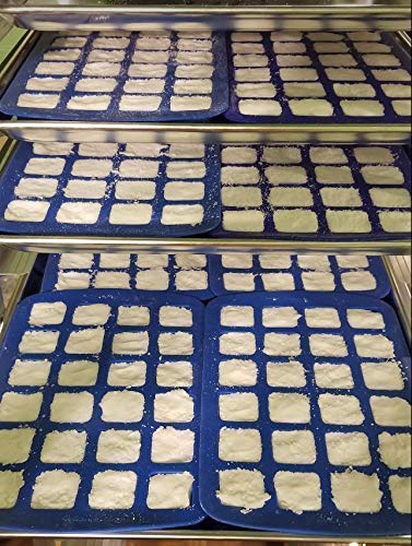 Eucalyptus Mini Shower Bombs FRIZZIES Shower Steamers essential oil, all natural - Thumbnail 3