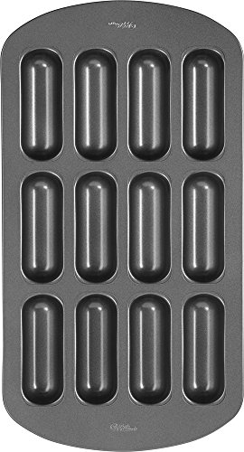 Wilton 2105-4619 Despicable Me Minions Cake Pan, Metallic - //medicalbooks.filipinodoctors.org