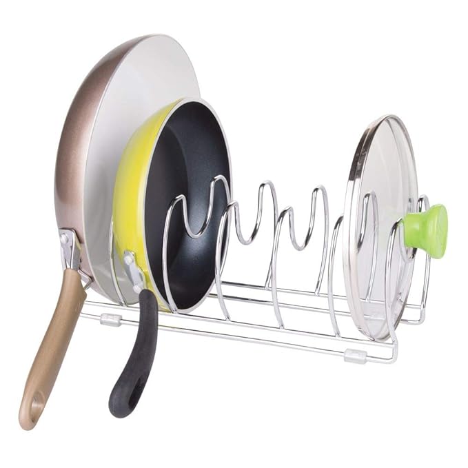 mDesign Organizador de sartenes y tapaderas – Soporte de metal cromado con 6 compartimentos para sartenes y tapas de ollas – Organizador de cajones y armarios de cocina
