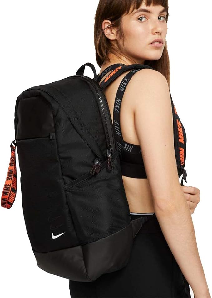 nike sportswear essential bag