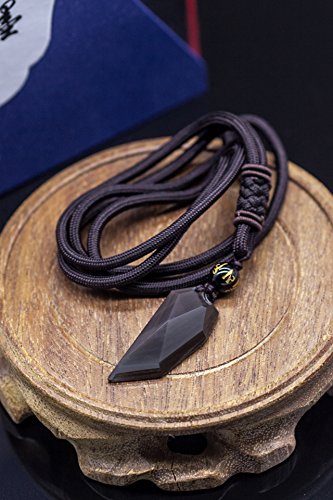 Generic spirit_of ice_of obsidian_wolf_tooth_ pendant necklace _couples,_men women_green_wolf_tooth_ pendant necklace