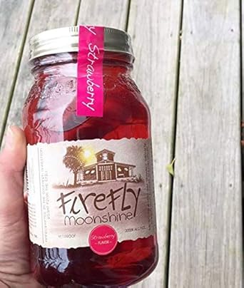 Firefly Moonshine Strawberry Corn Whiskey 20,55% 0,7l Flasche
