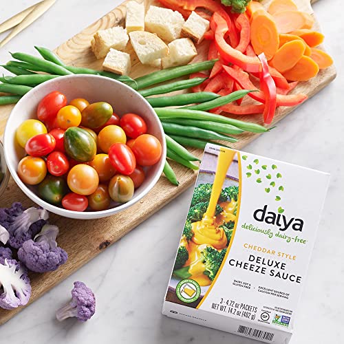 Daiya Zesty Cheddar Vegan Cheese Sauce, Dairy Free Vegan Queso Dip