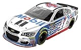 Lionel Racing Kevin Harvick #4 Mobil 1 2016 Chevrolet SS NASCAR Diecast Car (1:24 Scale)