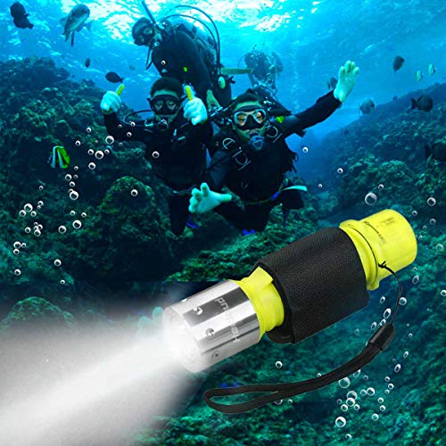 HeCloud 2 Pack LED XM-T6 Professional Diving Flashlight with Battery Charger, Bright LED Submarine Light Scuba Safety Lights Waterproof Underwater Torch for Outdoor Under Water Sports (Yellow)
