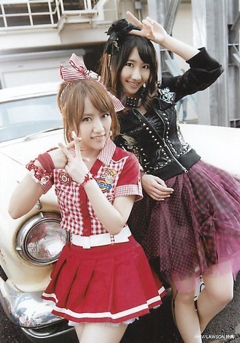 Akb48 公式生写真 ギンガムチェック 店舗特典 Hmv Lawson 柏木由紀 Amp 高橋みなみ の買取価格 相場 高価買取なら買取一括比較のウリドキ