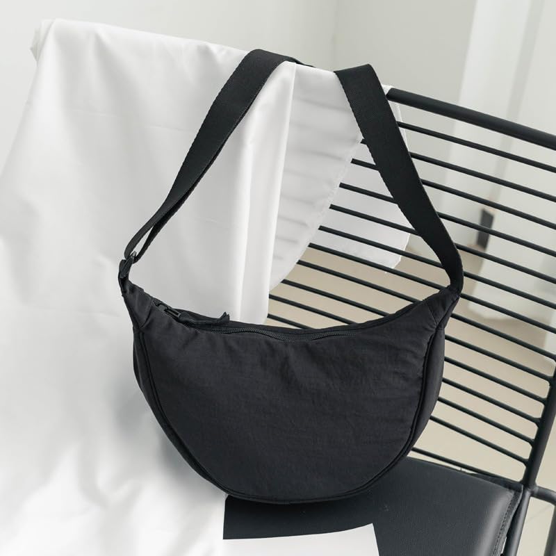 Mala Crossbody de Mulher, Half Moon Waterproof Nylon Crossbody Backpack, Mala Casual Leve Crossbody para mulheres com alça ajustável, para viagens, compras, escola, escritório - Preto