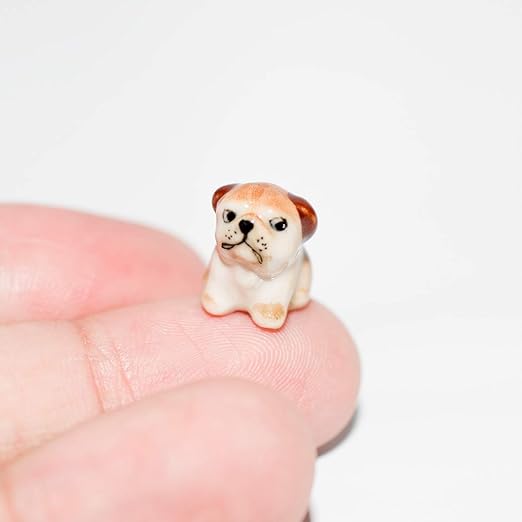 small pug figurine