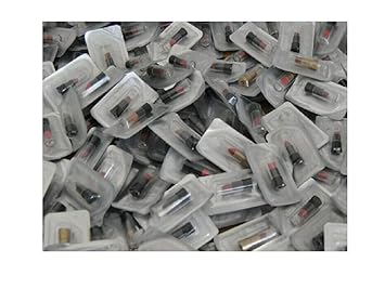 25 X Avon Mini Lippenstift Gemischt Ideal Fur Ausgehen Urlaub Kleine Madchen Partytaschen Usw Amazon De Beauty