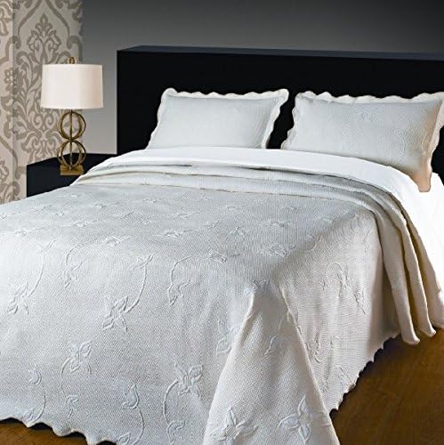 Elainer Home Living Julia Quilted Bedspread, Champagne, Super King