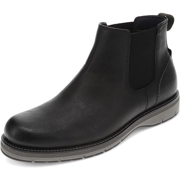 Amazon.com | Clarks Mens Hale Mid Leather Pull On Chelsea  display picture 3