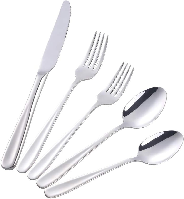 set di argenteria per 4 campeggi