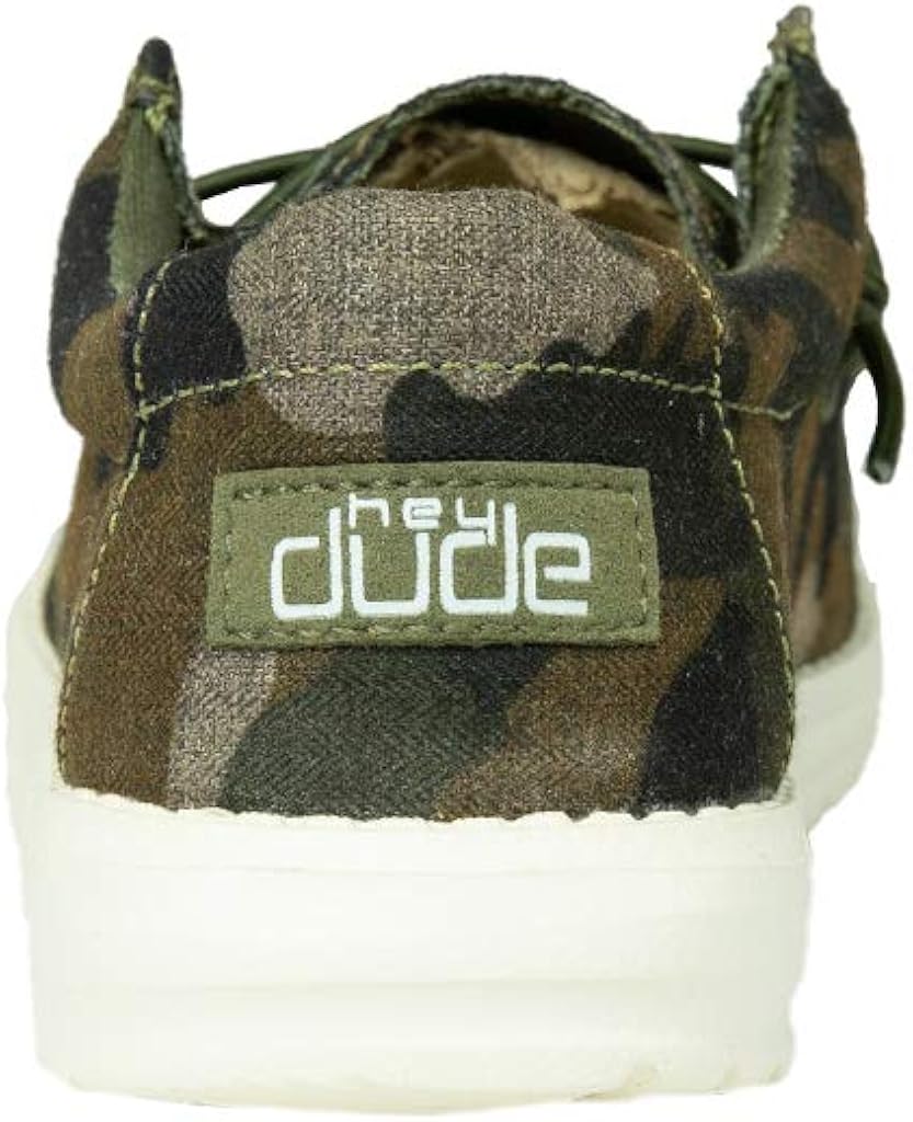 hey dude youth size 5