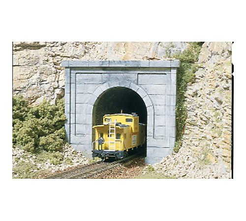Concrete HO Tunnel Portal Woodland Scenics
