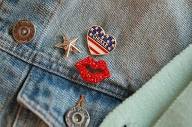 Amazon とてもおしゃれで かわいい アメリカン風 ピンバッチ