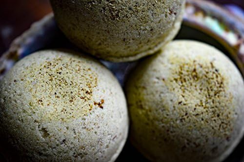 Matcha Green Tea Bath Bomb - 100% Organic - Helps Acne and wrinkles while calming the mind - Large Size - 5.5 oz