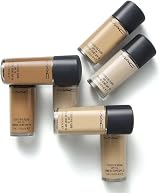 MAC Studio Fix Fluid SPF 15 Foundation NW30 30 ml with Pump view 5