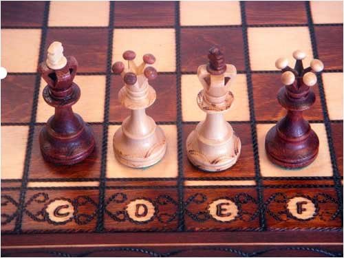 Consul European Hand Carved Chess Set - 3 3/4" King