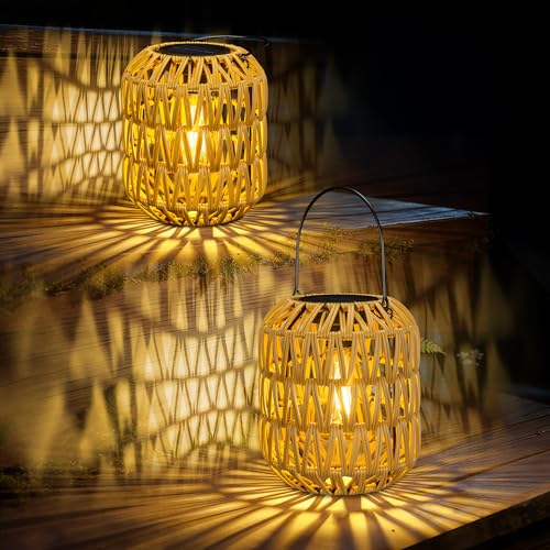 Solar Lantern for Outdoors, Pack of 2, Boho Decorative Outdoor Solar Lanterns, Weatherproof, Rattan Solar Lights for Outdoor Garden, Hanging/Standing for Patio, Garden, Courtyard, Balcony, Decorative