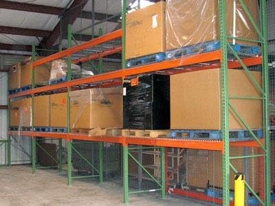 Teardrop Pallet Rack ADDER 42"D x 120"H x 96"W - 1 upright, 4 beams, 4 wire decks