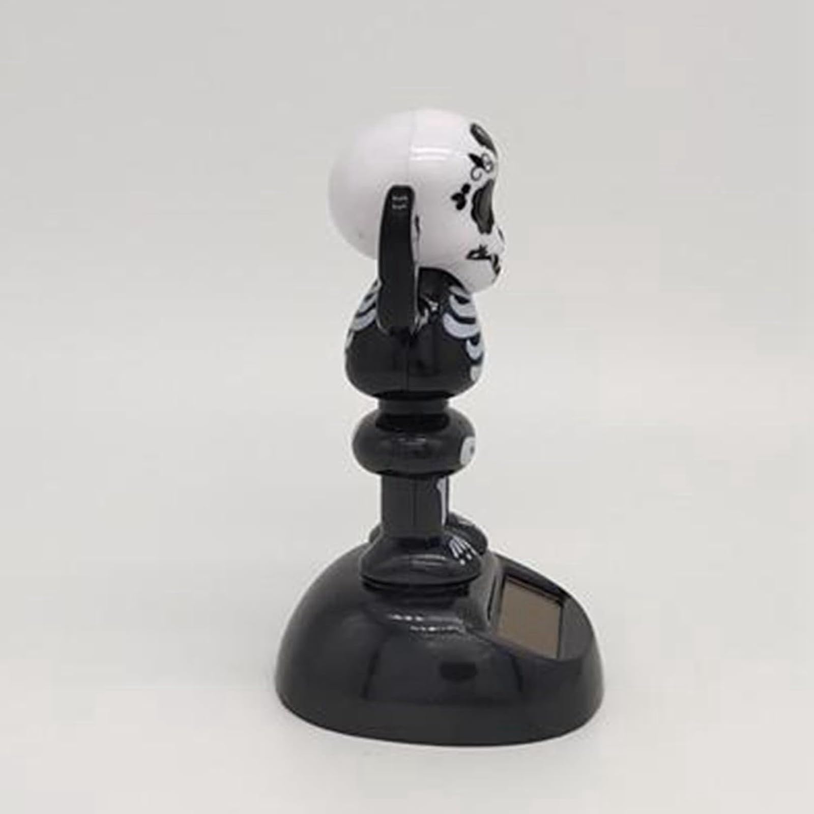 Dancing Skeleton Car Dashboard Decoration 2024 Halloween Solar Dancing Toy Skeleton Bobblehead Doll Halloween Decoration