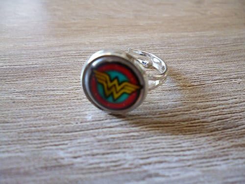 Cabochon - ring - wonderwoman