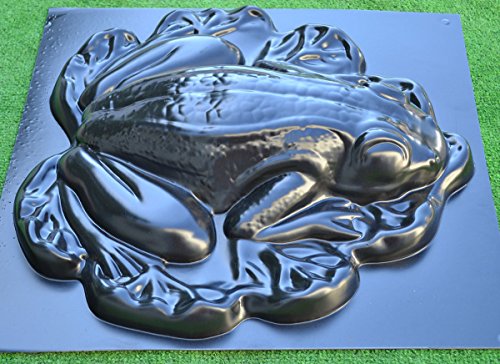 FROG Giant on Leafs MOLD CONCRETE stone garden plastic Mould #A05