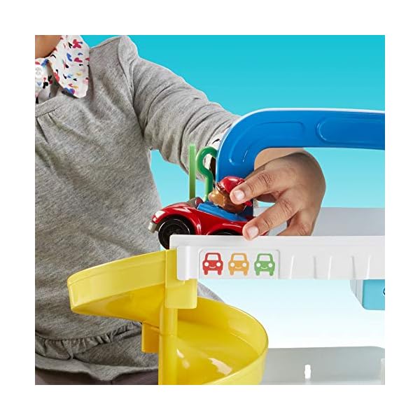 Fisher-Price-FHG50-Little-People-Helpful-Neighbors-Garage Fisher-Price Little People Toddler Playset with Spiral Race Track, Elevator and 2 Wheelies Toy Cars, Helpful Neighbor’s…