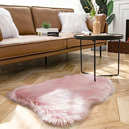 Ashler Faux Fur Rug, Fluffy Shaggy Area Rug 2 x 3 Feet Sheepskin Fur