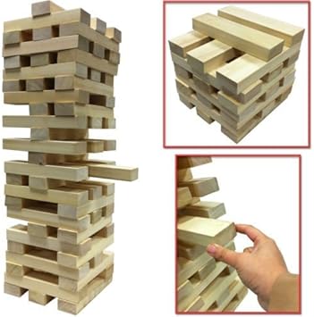 beach game with wooden blocks