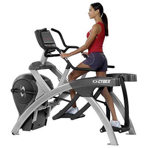 Cybex 750A Arc Trainer (Renewed) - Image 3
