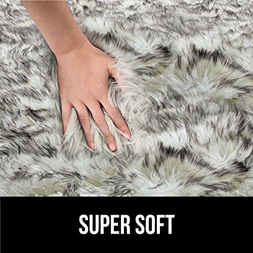Gorilla Grip Fluffy Faux Fur Nursery Rug, Shag Carpet Rugs for Nursery