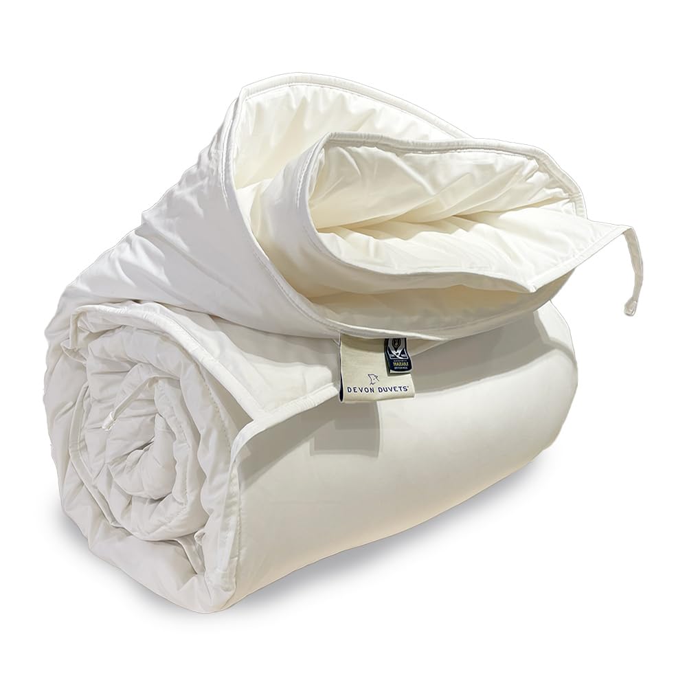 Devon Duvets Lightweight Wool Duvet Double Size – 300gsm, 4-7 Tog, 100% Natural British Wool, Hypoallergenic, Breathable, Temperature Regulating, All-Season Comfort, Handcrafted in the UK