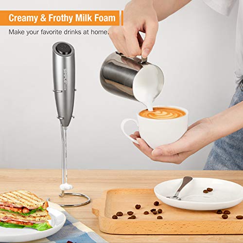 SIMPLETASTE Milchaufschäumer Elektrisch, Handheld Schaumbereiter mit 2 Batterie und Stab, Milk Frother für Cappuccino, Kugelsicherer Kaffee, Latte – Bild 5