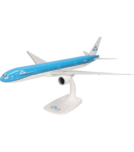 Herpa SnapFit Airplane Model Boeing 777-300ER Air New Zealand