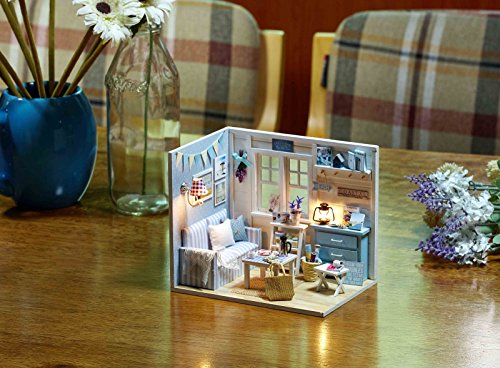 Cuteroom DIY Holz Puppenhaus Handmade Miniatur Kit - LED Wohnzimmer Modell & alle Möbel – Bild 8