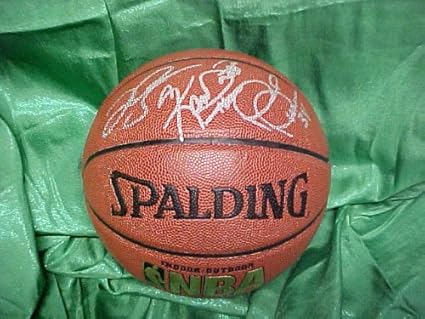 paul pierce signed basketball