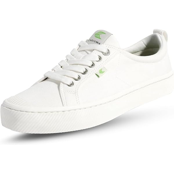 Amazon.com | Cariuma OCA Low Canvas Sneakers, Comfortable  display picture 1