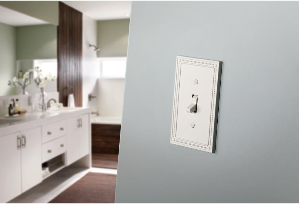 Franklin Brass W35059V-PW-C Classic Beaded Single Duplex Wall Plate/Switch Plate/Cover (3 Pack), White - - 