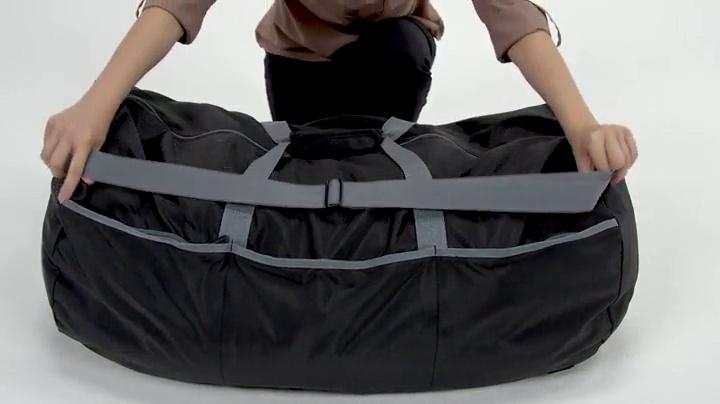 AmazonBasics-Large-Travel-Luggage-Duffel-Bag-Black