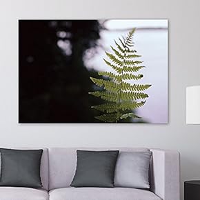 Canvas Wall Art - Leaf with Blurry Background - Giclee Print Gallery Wrap Modern Home Art Ready to Hang - 12" x 18"