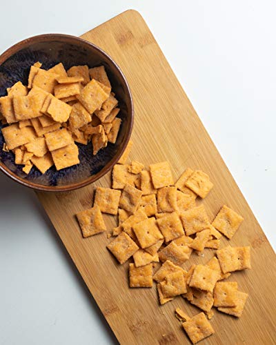 Thinables Baked Cheese Crisps: Cheese, Jalapeno Cheddar and Italian Four Cheese Variety pack, Low Net Carb, High Protein Crackers, High Fiber, Low Calorie, One (1) 6-ounce package of 3 flavor - Thumbnail 6