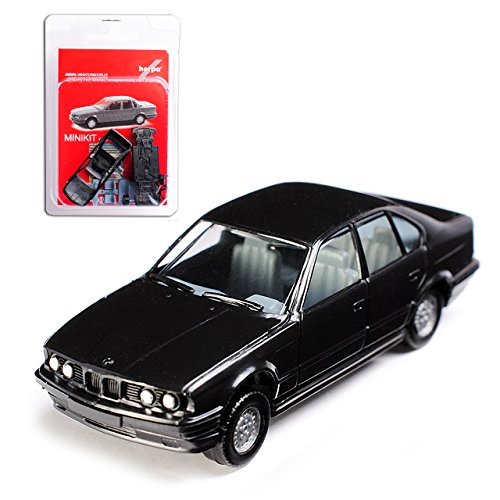 B-M-W 5er E34 Limousine Schwarz 1987-1996 Bausatz Kit H0 1/87 Herpa Modell Auto mit individiuellem Wunschkennzeichen – Bild 5