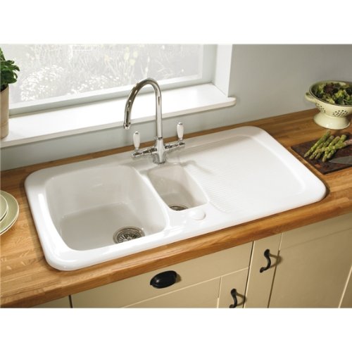 Astracast Aquitaine 1.5 Bowl Ceramic Kitchen Sink in Gloss White