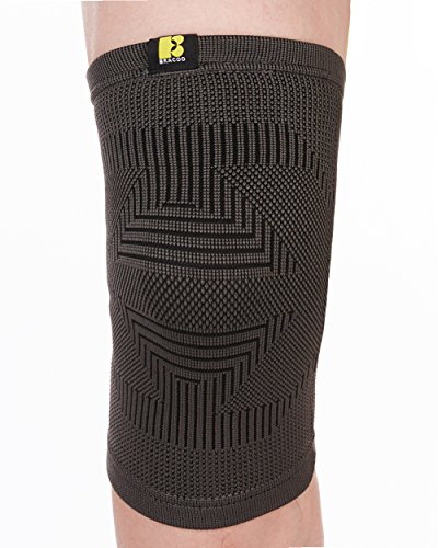 Knee sleeve Compression Brace Support for Running,Basketball, Powerlifting,Weightlifting,CrossFit,Bracoo Neoprene Knee Wraps for ACL,Arthritis Pain Relief, Injury Recovery